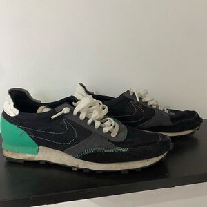 Nike Running Shoes Grey And Turquoise Womens Size 9